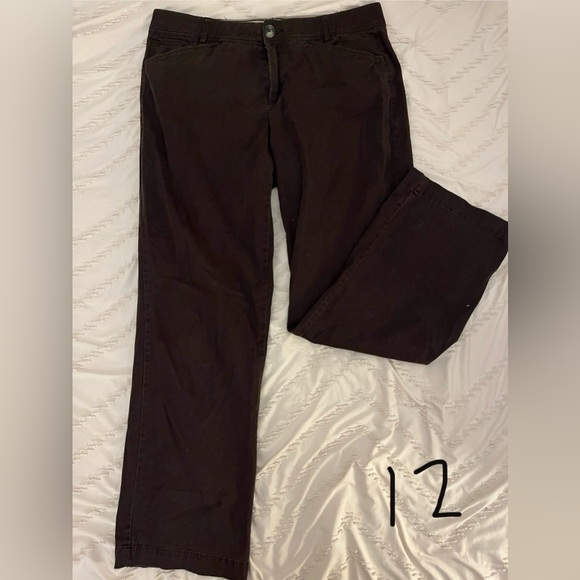 Dark wash jeans, distressed jeans, kaki cargos, deep brown pants. $12 each. - Picture 4 of 4